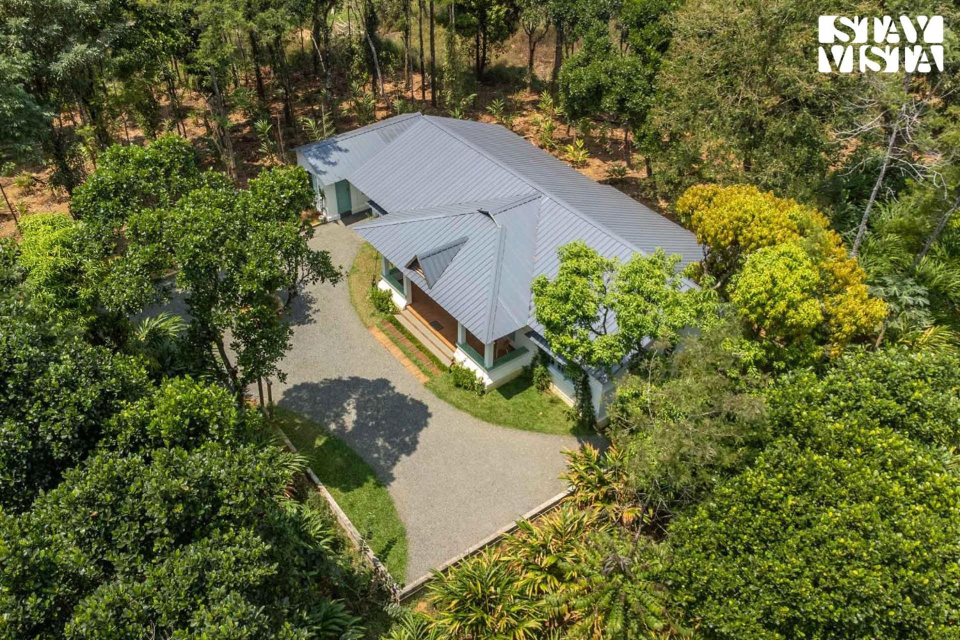 Stayvista At Catherine Cottage With Heater & Board Game Munnar Luaran gambar